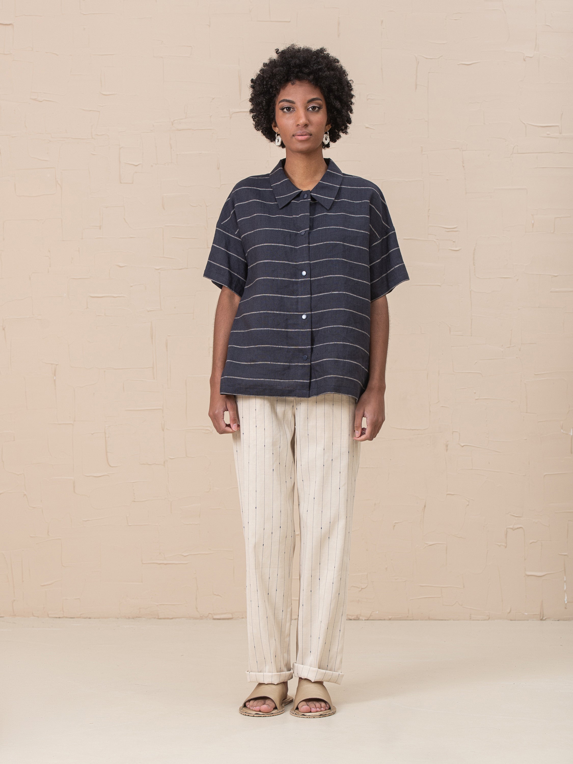 Short Sleeve Olivia Shirt in Striped Linen